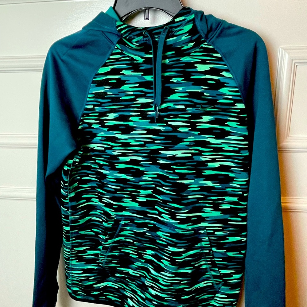 UA fleece hoodie